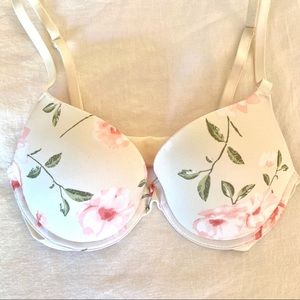 PINK Wear Everywhere Push-Up Bra